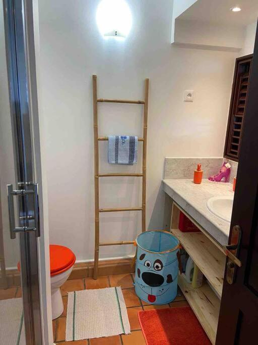 Studio Paisible Avec Piscine, Pas Loin De La Plage ลา ทรินิเต ภายนอก รูปภาพ