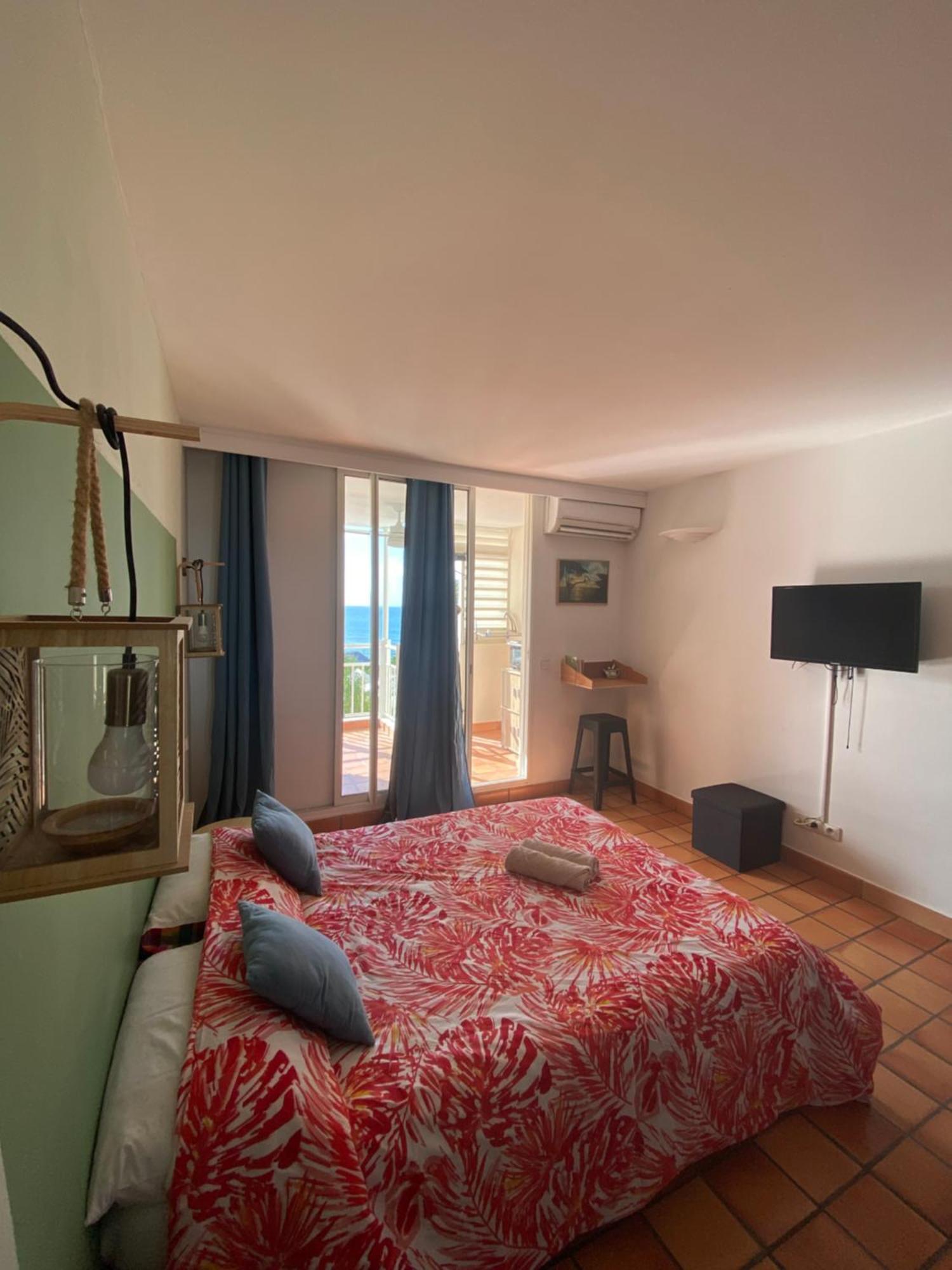 Studio Paisible Avec Piscine, Pas Loin De La Plage ลา ทรินิเต ภายนอก รูปภาพ