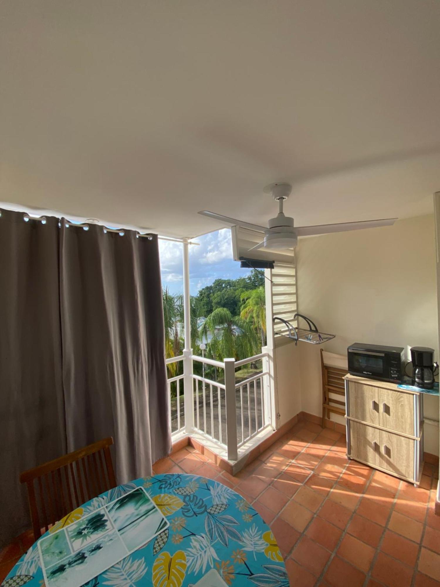 Studio Paisible Avec Piscine, Pas Loin De La Plage ลา ทรินิเต ภายนอก รูปภาพ
